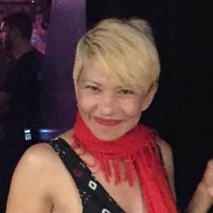 Meet your Posher, Leticia